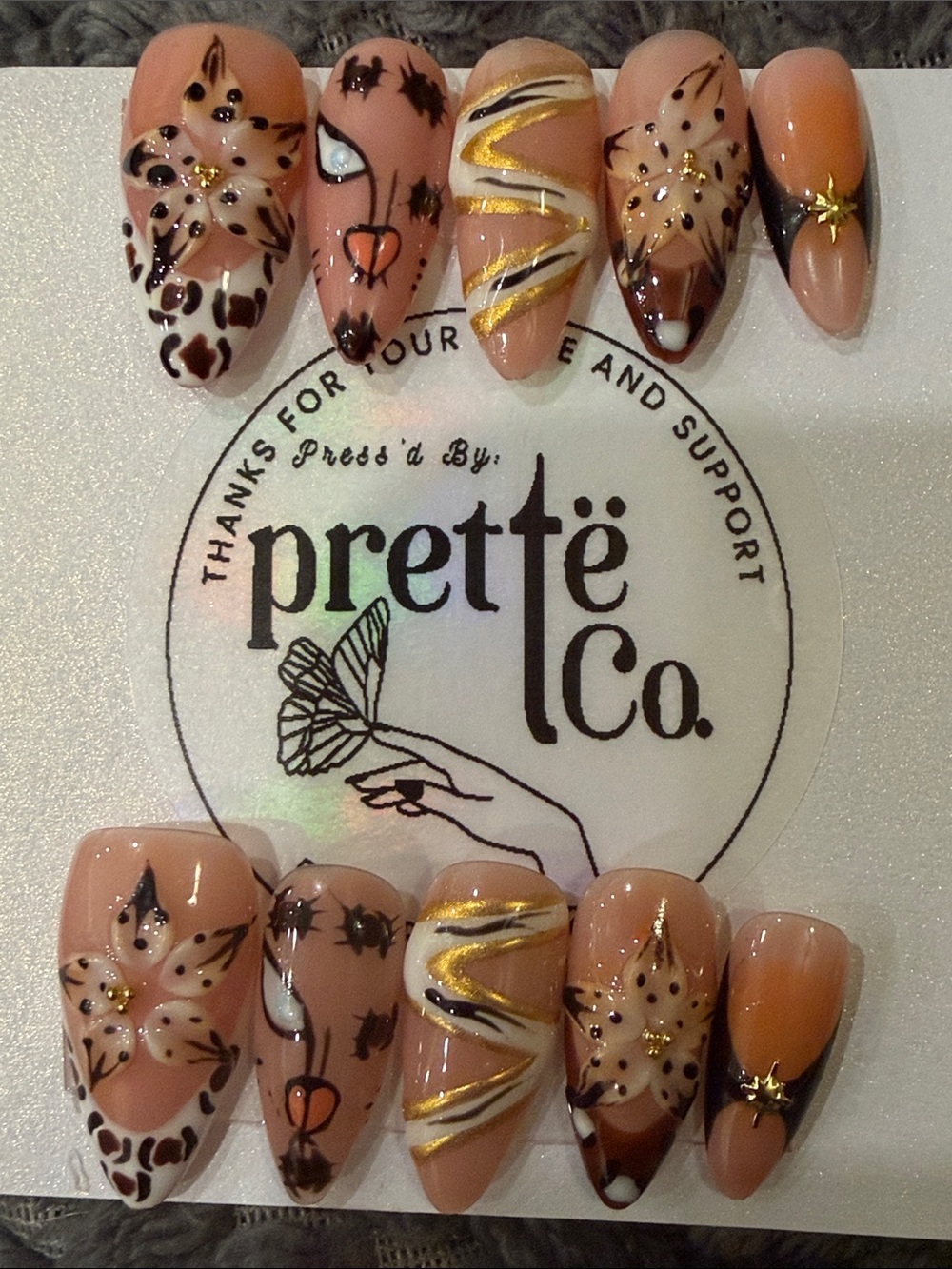 Black and Gold Press-On Nail Set